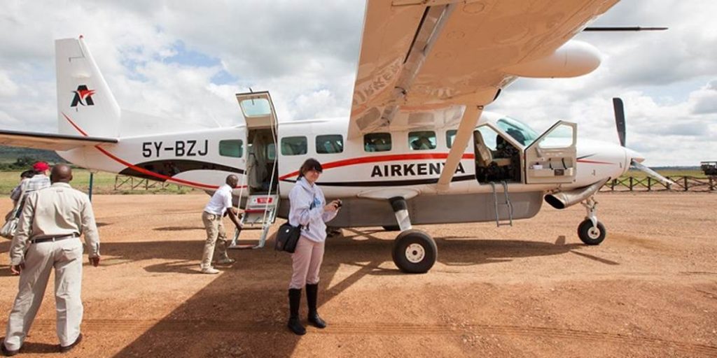 A Day Tour Masai Mara Fly in Safari